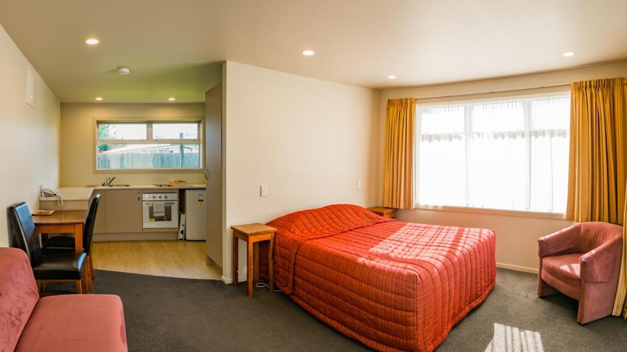 Middlepark Motel Крайстчёрч Экстерьер фото