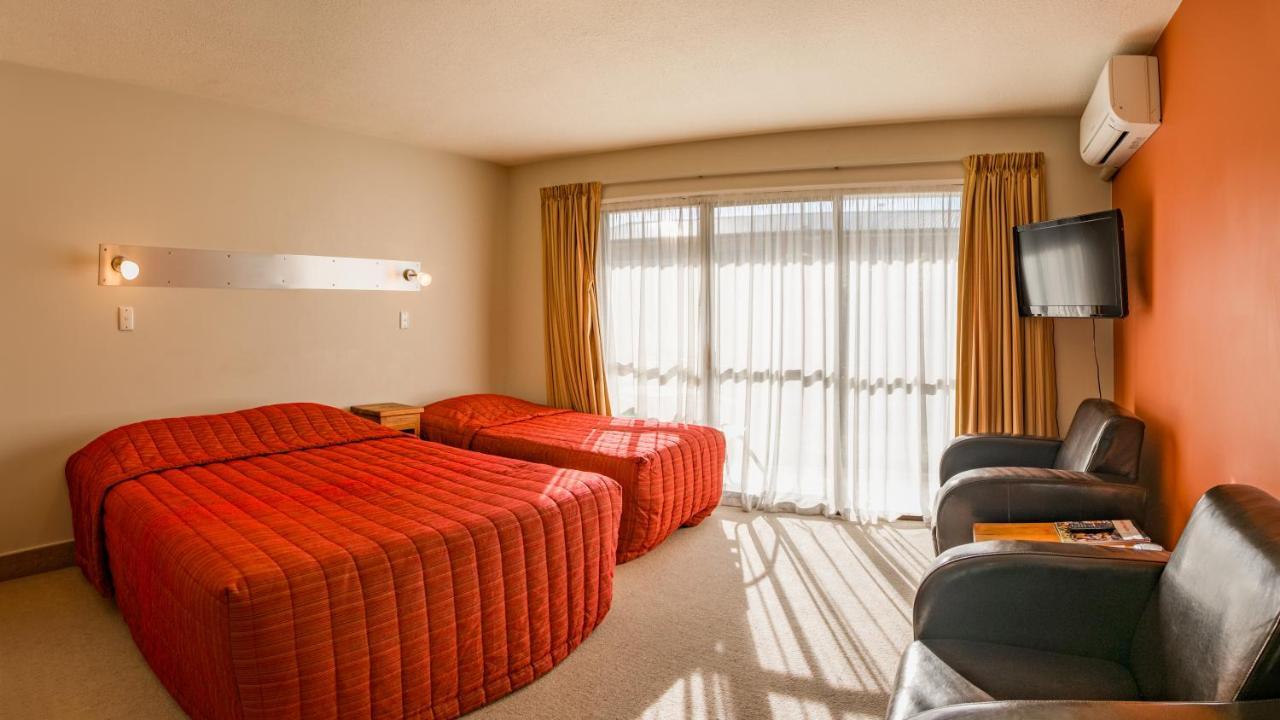 Middlepark Motel Крайстчёрч Экстерьер фото